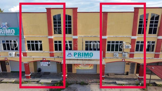 2 Unit Shoplot 2 Tingkat Berhadapan Jalan Kampung Raja Untuk Dijual 1