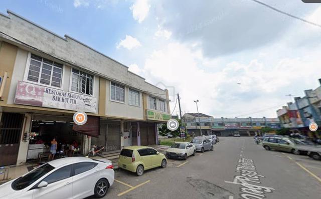 Kapar Batu 10 (Opposite Balai Polis) Double Storey Shoplot For Sale 1