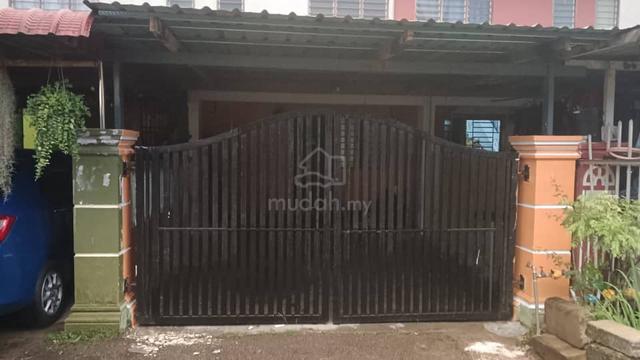 Rumah Untuk Disewa 1