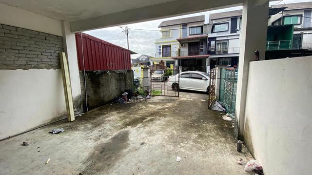 Scientex pasir gudang 2.5 storey 1