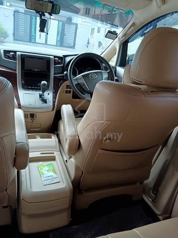 2012 Toyota ALPHARD 2.4 240S TYPE GOLD FACELIFT - 4
