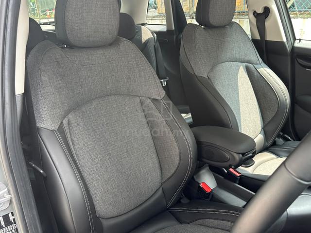 [GRADE 5A] 2022 Mini COOPER S F55 - 3600 KM - 5