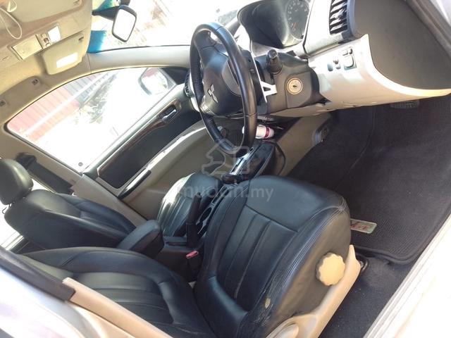 Mitsubishi Pajero 2.5 4x4 (A) 2013 - 5