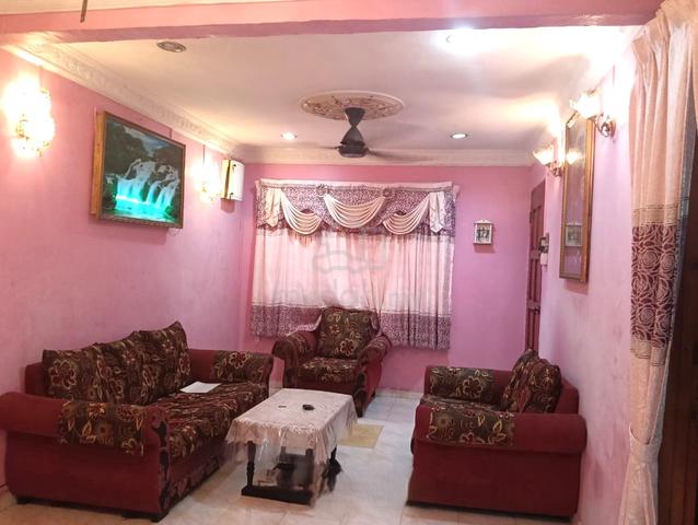 100% Loan Fully Renovated Rear Extended @ Taman Seri Timah Balakong 1