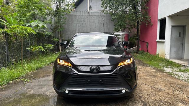 $126k Bsm 2021 Toyota HARRIER 2.0 G Black interior - 3