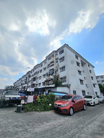 Bandar Teknologi Kajang Flat 1