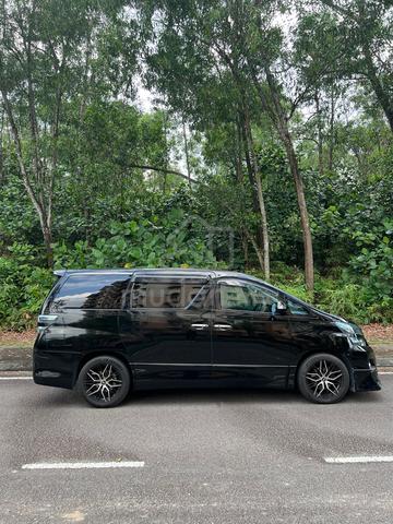 VELLFIRE 2.4 Platinum Z ANH20 - 3