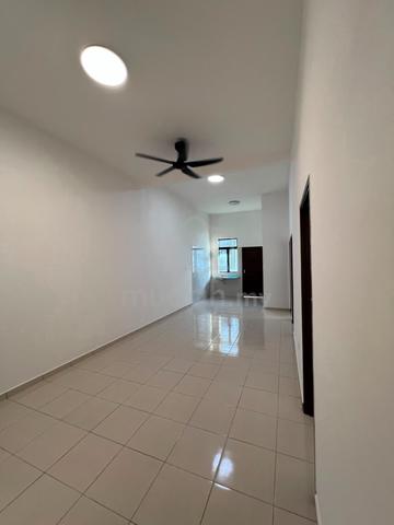 Single Storey House 4 Room For Rent(Taman Anjung Sungai Petai Melaka) 1