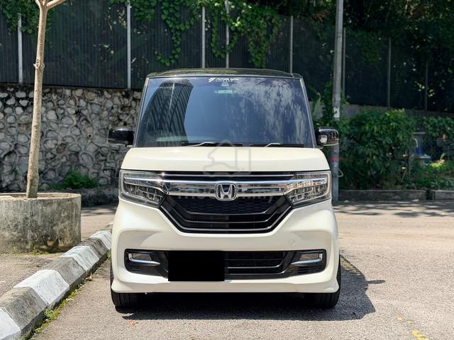 Honda N BOX 660 CUSTOM G (A) REG YEAR 2022 - 5