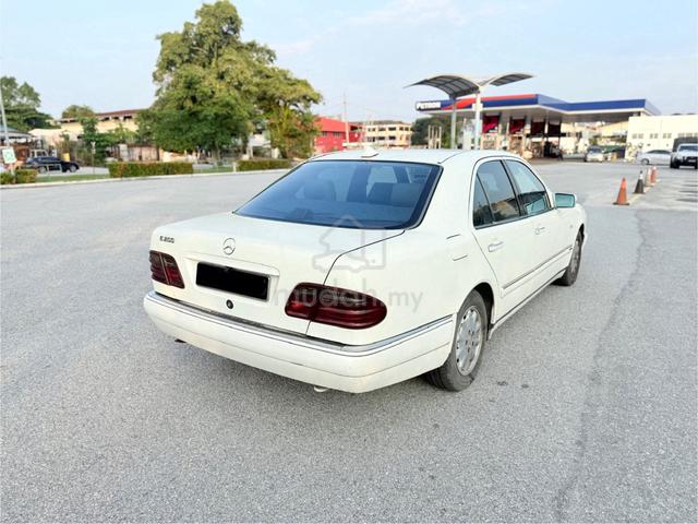 1996 Mercedes Benz 200E 2.0 (A) TIP TOP NEGO - 2