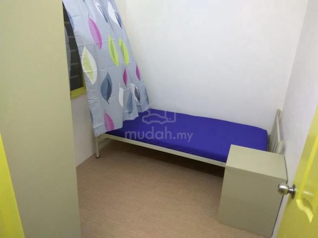 Fully Furnished Negeri Sembilan Senawang Room For Rent 1