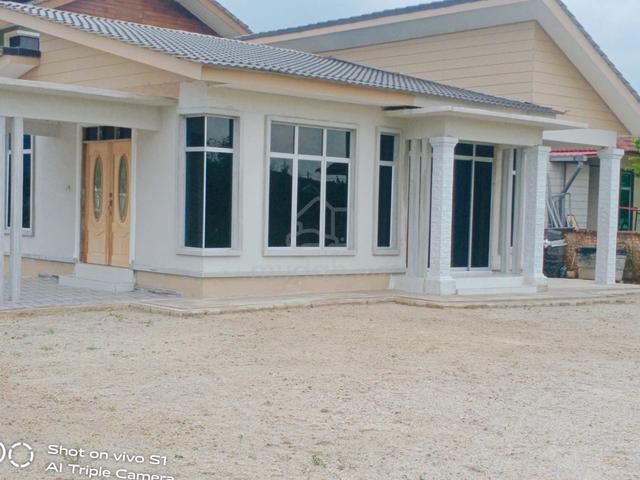 BALAI BESAR DUNGUN, Banglo Setingkat BARU, Freehold, Kawasan Strategik 1