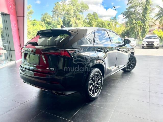Limited 2020 Lexus NX300 2.0t F-sport Cool&Bright - 4