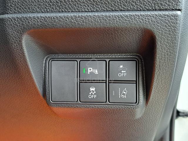 Honda CIVIC 1.5 TCP (A) FC PREMIUM H/SENSING WRNTY - 4
