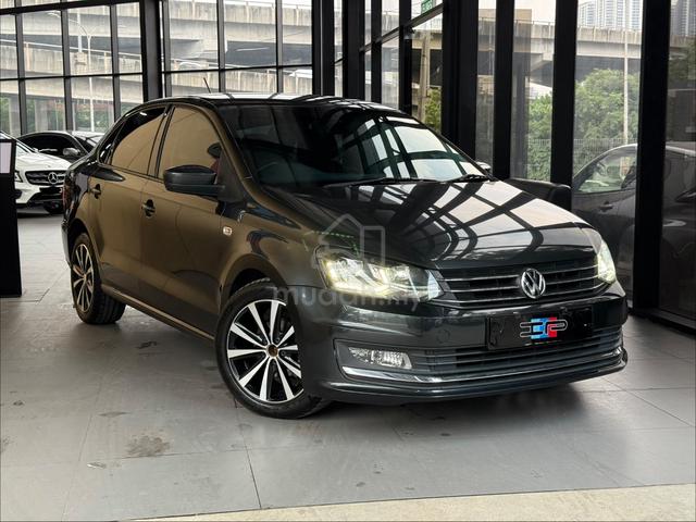 2017 Volkswagen VENTO 1.2 TSI HIGHLINE Full Loan - 4