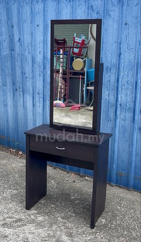 Carousel Image Selected
