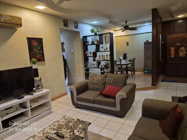 Pelangi Condominium 1