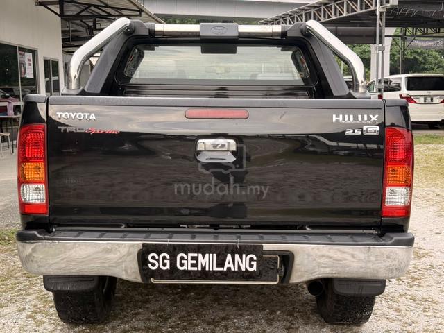 2008 Toyota Hilux 2.5 G - 4