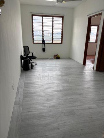 Pangsapuri Berembang Indah 1