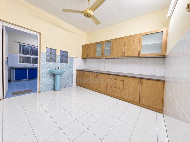Bukit Tinggi Klang Double Storey House Renovated Fully extended 1