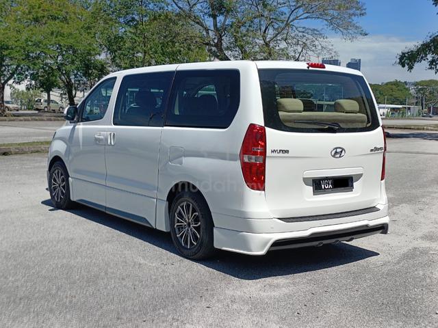 2021 Hyundai GRAND STAREX 2.5L (A) 12 SEATER MPV - 3