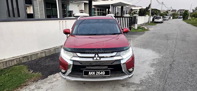2016 Mitsubishi OUTLANDER 2.4 4WD (CBU Japan) - 3