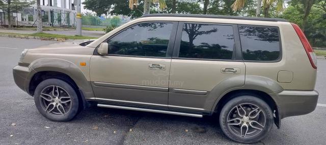 2004 Nissan X-TRAIL 2.0 LUXURY (A) - 4