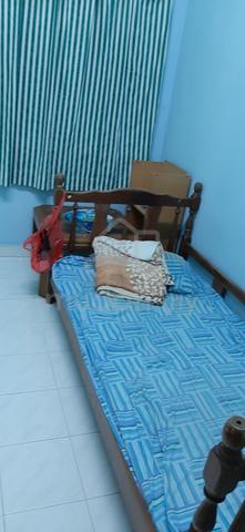 Medium Room to Let at Meadow Park 2, Off Old Klang Road 1