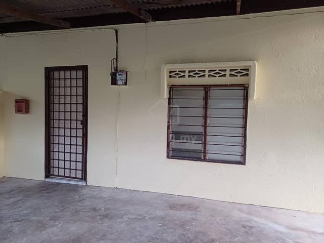 Rumah satu tingkat untuk disewa - kg dato abu bakar baginda 1