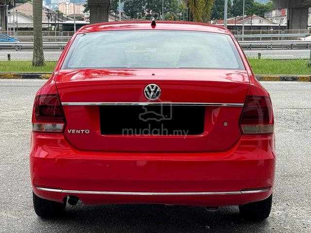 2018 Volkswagen VENTO 1.6 COMFORTLINE (A) SEDAN - 4