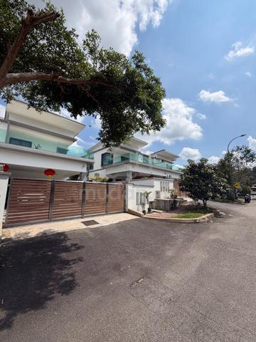 Brand New FREEHOLD Modern Luxury Semi-D Seri Kembangan Bkt Serdang 1