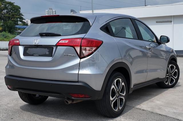 2017 Honda HR-V 1.8 V ENHANCED (A) FREE 1Y WRRTY ! - 5