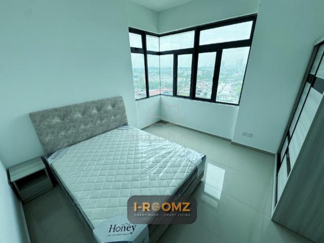 Kajang Master Room Bilik Sewa Country Heights Low Deposit Louvre New 1