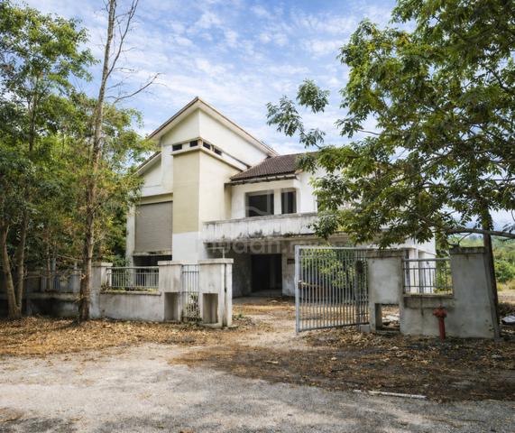 2 Storey Bungalow House Bandar Bukit Mahkota FREEHOLD BELOW MARKET 🔥 1
