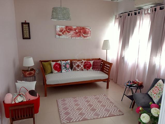 Tmn Nuri, freehold renovated Semi D Cluster 2storey 4r3b unit for sale 1