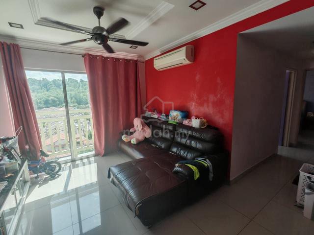 Hijauan Puteri Condominiums 1