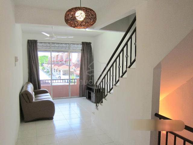 Townhouse, Pangsapuri Mawar Indah, Raja Uda, Butterworth, Penang 1