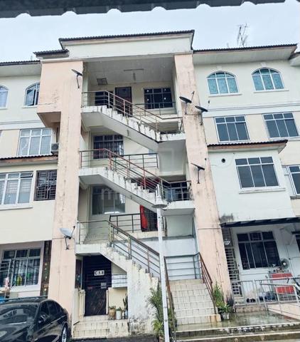 For Rent Townhouse Villa Hijauan 3Beds Partial Furnished Selesa Jaya 1