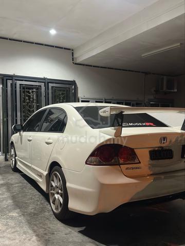 Honda CIVIC FD 1.8 i-VTEC (A) - 4