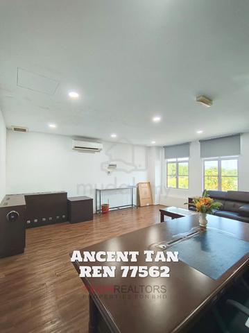 FOR RENT|2nd Floor Shop Lot Taman Pekan Baru 1