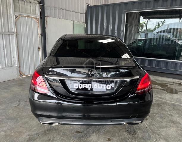 Mercedes Benz C200 1.5 AVANTGARDE - 5