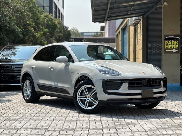 ( NEW ARRIVAL + 4.5B ) 2022 Porsche MACAN 2.0 - 3