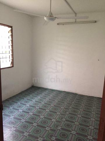 Apartment Lestari (Damansara Damai) 1