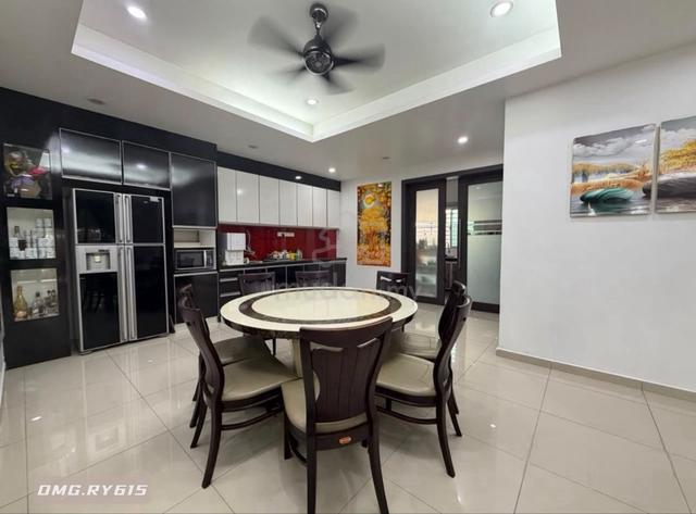 Bandar Parklands, Klang-2 Storey Semi D For Sale 1