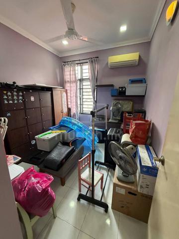 Bukit indah/ Near tuas/ Good condition/ Aa stock/ Lower price 1