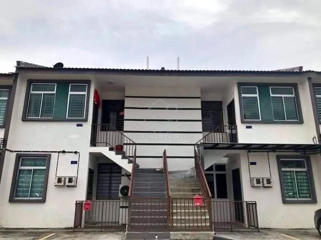 Townhouse Senai to Rent 1