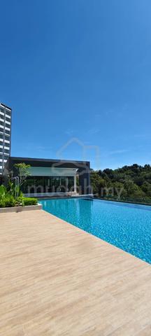 THE VUE @ MONTEREZ 1