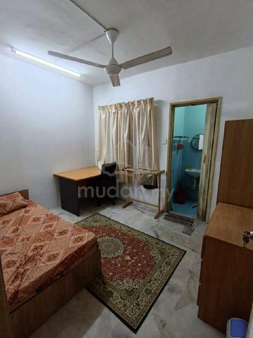 Bilik Sewa Pelajar Puncak Alam 1
