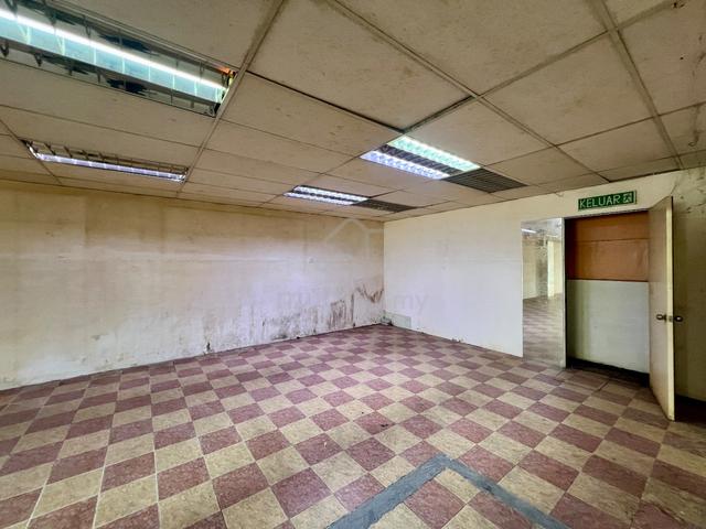 Ground Floor Shop Jalan Wawasan Bandar Baru Ampang near Waterfront 5
