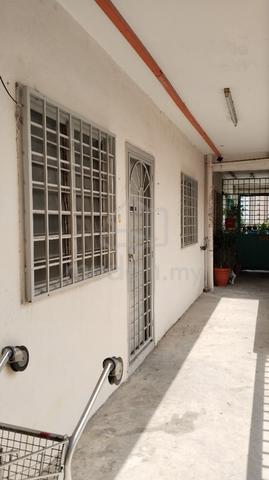 Bandar Tasik Selatan (Low Cost) 1